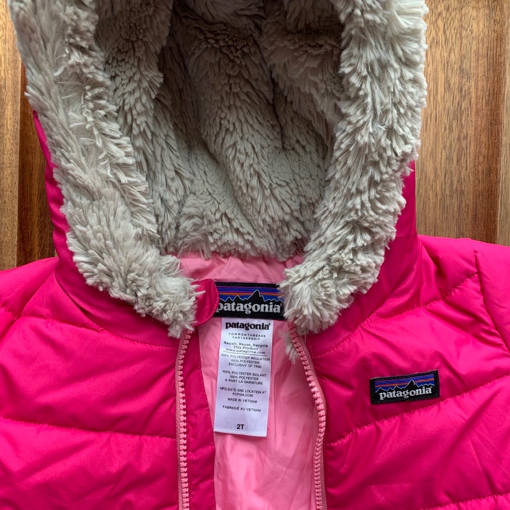 Patagonia Girls Pink Puffer w/ Fur Hood
